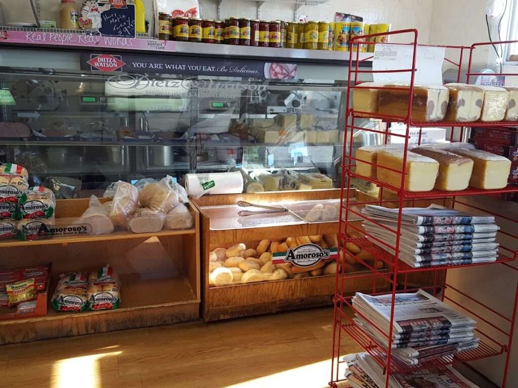 Neli’s Deli photo 6